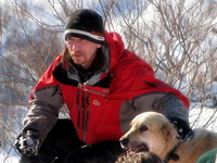 Макс Панков и пес-альпинист на Юкспоре